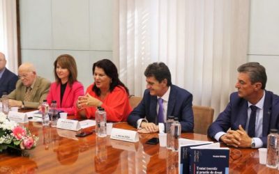 TRATAT TEORETIC ȘI PRACTIC DE DREPT ADMINISTRATIV